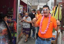 Locatarios respaldan gobierno de Paco Rojas; volveremos a ser el Tuxtla en desarrollo confían