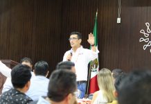 Más sociedad y menos gobierno: Paco Rojas