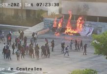 Nuevamente normalistas de la “Mactu” vandalizan Palacio de Gobierno, y bloquean accesos a la ciudad