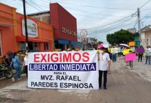 Exigen la liberación de veterinario detenido por abigeato en Tonalá