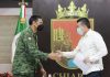 Presenta Rutilio Escandón al nuevo comandante de la VII Región Militar, Armando Montaño Ponce