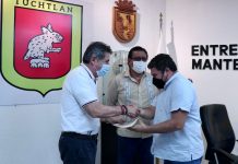 Alcalde Carlos Morales entrega recursos para apoyos de infraestructura menor a planteles del COBACH en Tuxtla