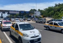 Habitantes de Teopisca toman nuevamente la caseta de Chiapa de Corzo