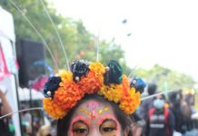 A pedir calabacita en el Parque Central de Tuxtla