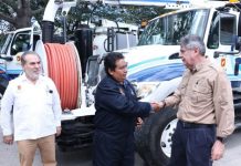 Equipa Carlos Morales al SMAPA con unidades para atención de reportes