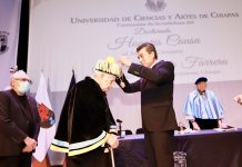 Reconoce Rutilio Escandón al doctor Fernán Pavía, por poner sus conocimientos al servicio de Chiapas