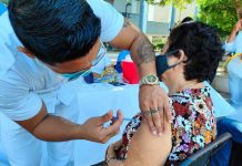 Aplica Secretaría de Salud Municipal vacunación contra Covid-19 a población de 18 años en adelante.