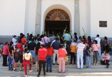 Celebran católicos el ‘Domingo de Ramos’