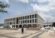 Se prepara el Parque Central para recibir las tradiciones del Parque de la Marimba