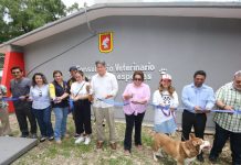 Carlos Morales Vázquez inauguró el primer Consultorio Público de pequeñas especies en el Parque Tuchtlan
