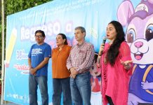 Ofertas y donación de útiles escolares en la 38ª Edición del Bazar en Mercadito Las Tuxtlecas