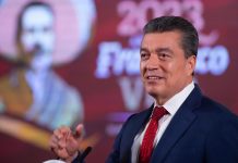 En conferencia matutina, Rutilio Escandón reconoce a AMLO por los grandes beneficios del Tren Maya