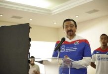 Director General del COBACH no informa sobre levantón a maestra mientras presenta equipo de fútbol