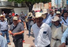 Pobladores de Chamula demandan entrega de recursos