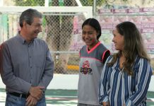 Aquiles Espinosa y Marcela Castillo van por Tuxtla