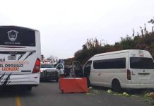 Pasajeros exigen a agencia de viajes el pago de daños