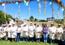 Inaugura Rutilio Escandón construcción del camino Romerillo-Nichnamtic-Las Ollas, en Chamula