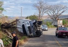 Accidente carretero deja a varios migrantes lesionados