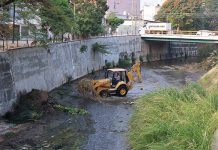 Arranca ayuntamineto campaña de desazolve del río Sabinal