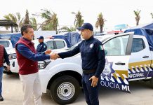 Entrega Rutilio Escandón patrullas, motopatrullas y equipamiento a Policía Municipal de Tuxtla Gutiérrez