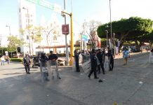 Desalojan a manifestantes de Mitontic