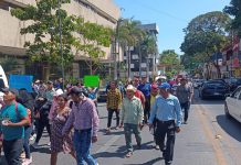 Pobladores de Bochil marchan en Tuxtla