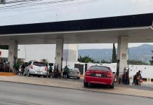 CNTE provoca desabasto de combustible en Tuxtla