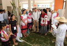 Rutilio Escandón y Alejandra Frausto reciben a niñas, niños y jóvenes de los Semilleros Creativos de Chiapas