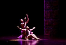 Se estrena la obra Tzakbu Ajaw, la Reina Roja, en el Teatro de la Ciudad Emilio Rabasa