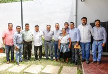 Juan Carlos Moreno Guillén sostuvo un encuentro con habitantes del municipio de Chilón