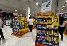 Próximo ciclo escolar implica fuertes gastos para familias