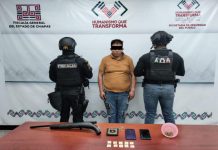 Rescatan a menor de edad y detienen a presunto narcomenudista durante cateo en Tuxtla