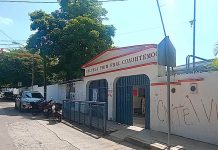 Denuncian a maestra por maltrato y discriminación