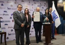 Rinde FLDCH homenaje al doctor Javier Castellanos Coutiño