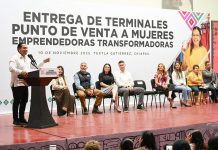 Eduardo Ramírez impulsa el empoderamiento económico de las chiapanecas con herramientas tecnológicas