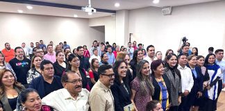 Presentan el libro “El Maratón del Agua. Una Mujer en el Mundo del Agua”