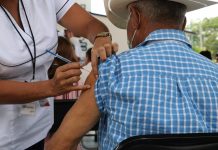 Instalan módulos fijos de vacunación