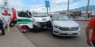 Colectivazo deja cuatro lesionados en Tuxtla Gutiérrez