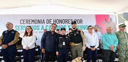 Eduardo Ramírez atestigua ceremonia de jubilación de caninos y equinos de la Secretaría de Seguridad del Pueblo