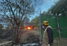 Incendio en bodega de la colonia Emexaca moviliza a cuerpos de emergencia en Tuxtla