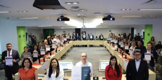Chiapas se compromete a fortalecer acciones para eliminar trámites burocráticos