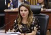 Critica consejera del INE a productora de nueva credencial para votar