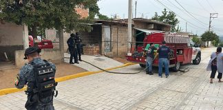 Corto circuito moviliza a cuerpos de emergencia en el barrio Lindavista en Cintalapa
