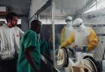 ONU alerta rápido avance del ébola en RD del Congo y pide más recursos