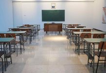 Condados del sur de Florida cierran algunas escuelas tras perder 38.000 alumnos migrantes