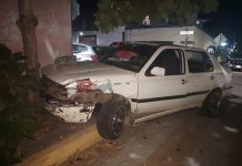 Triple choque deja una mujer lesionada y cuantiosos daños en Tapachula