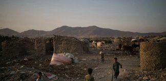 Alerta Unicef que un millón de niños podrían morir de desnutrición en Afganistán