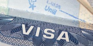 EE.UU. va por retirar miles de visas de trabajo o negocios a solicitantes de asilo