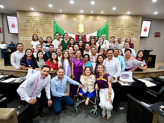 Reforma electoral obliga a alternar mujeres y hombres en alcaldías de Chiapas