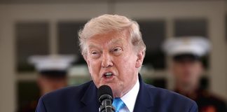 Trump amenaza con grandes aranceles contra Europa si Canadá se asocia a la UE